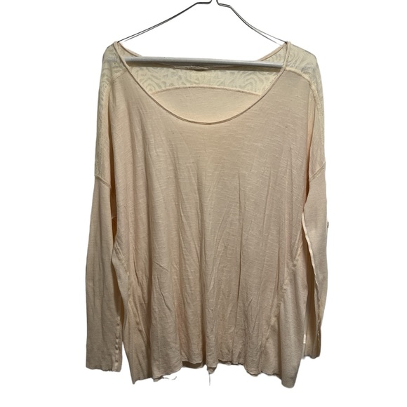Free People Top - Picture 1 of 12
